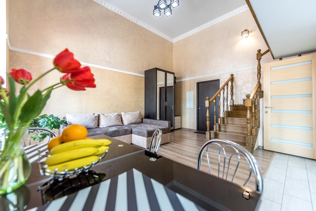 Studio Apartment in center of Odesa Esterno foto